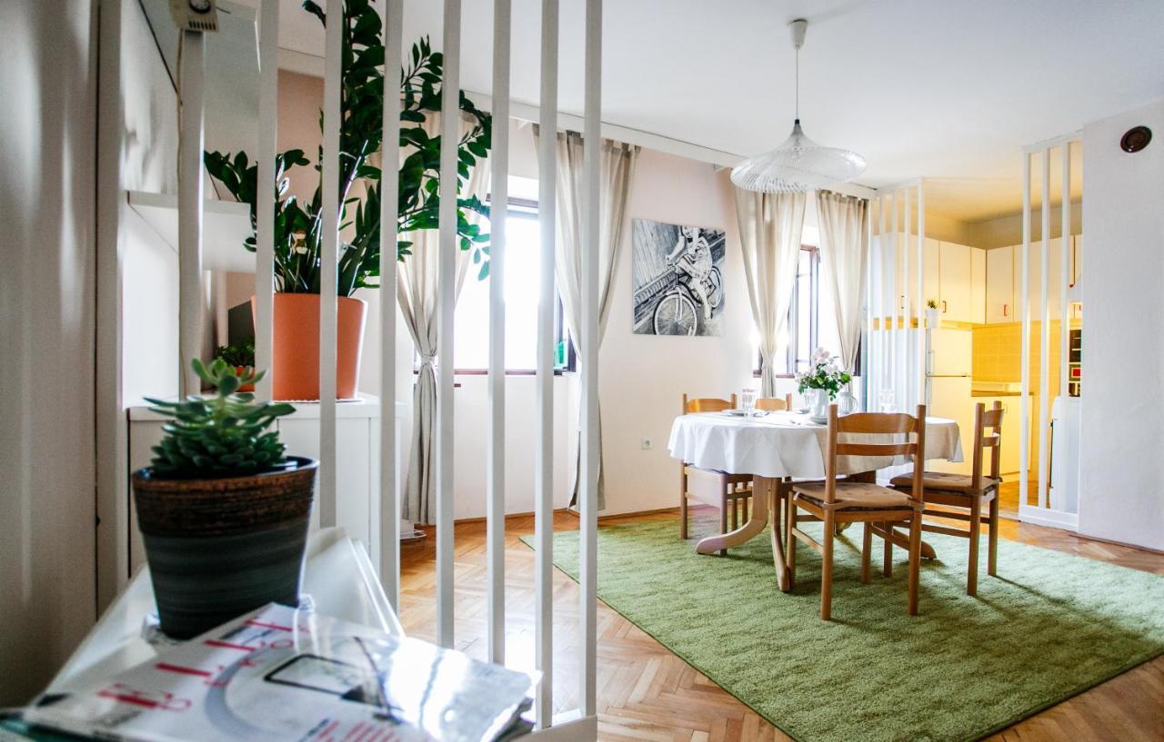Apartman Uz More Vis Exterior photo