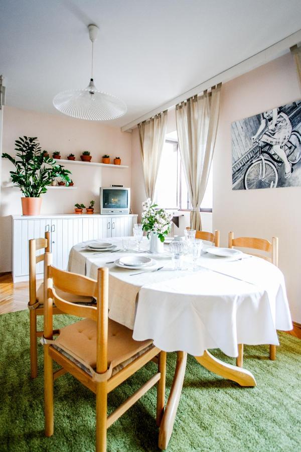 Apartman Uz More Vis Exterior photo